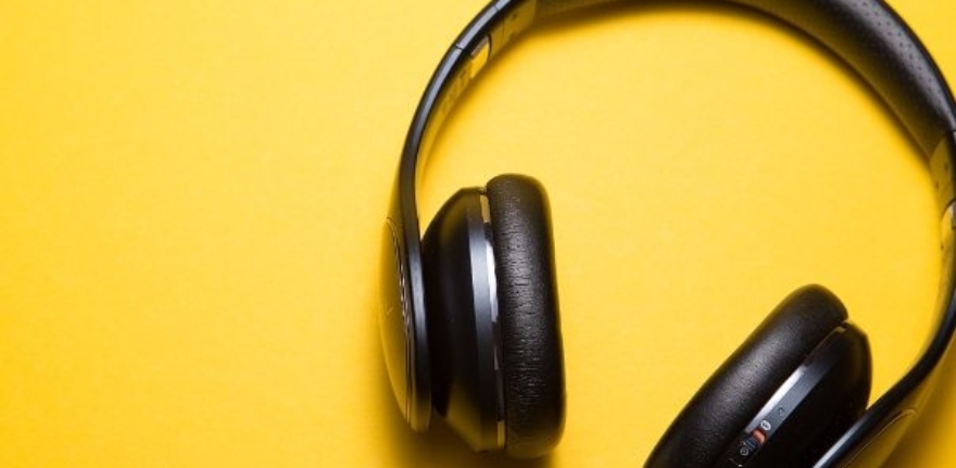 demo-attachment-1557-malte-wingen-PDX_a_82obo-unsplash@2x@2x